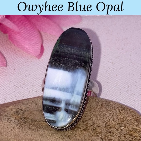 Memorizing Owyhee Blue Opal Gemstone Handmade Ring - Picture 6 of 7